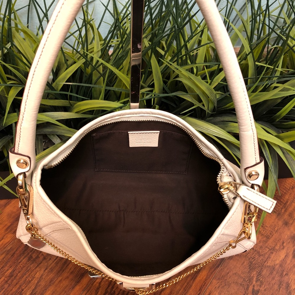 Authenticated Gucci Cream Shoulder Bag 1309892123 - Picture 7 of 8